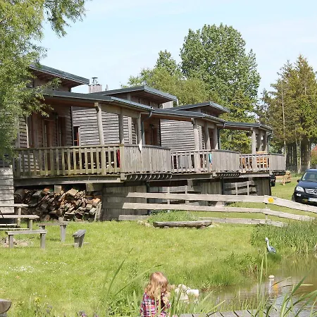 Horse Lake Ranch 1 - 3 بيت للعطل *