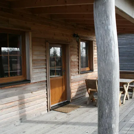 Horse Lake Ranch 1 - 3 بيت للعطل Neuendorf (Saal)